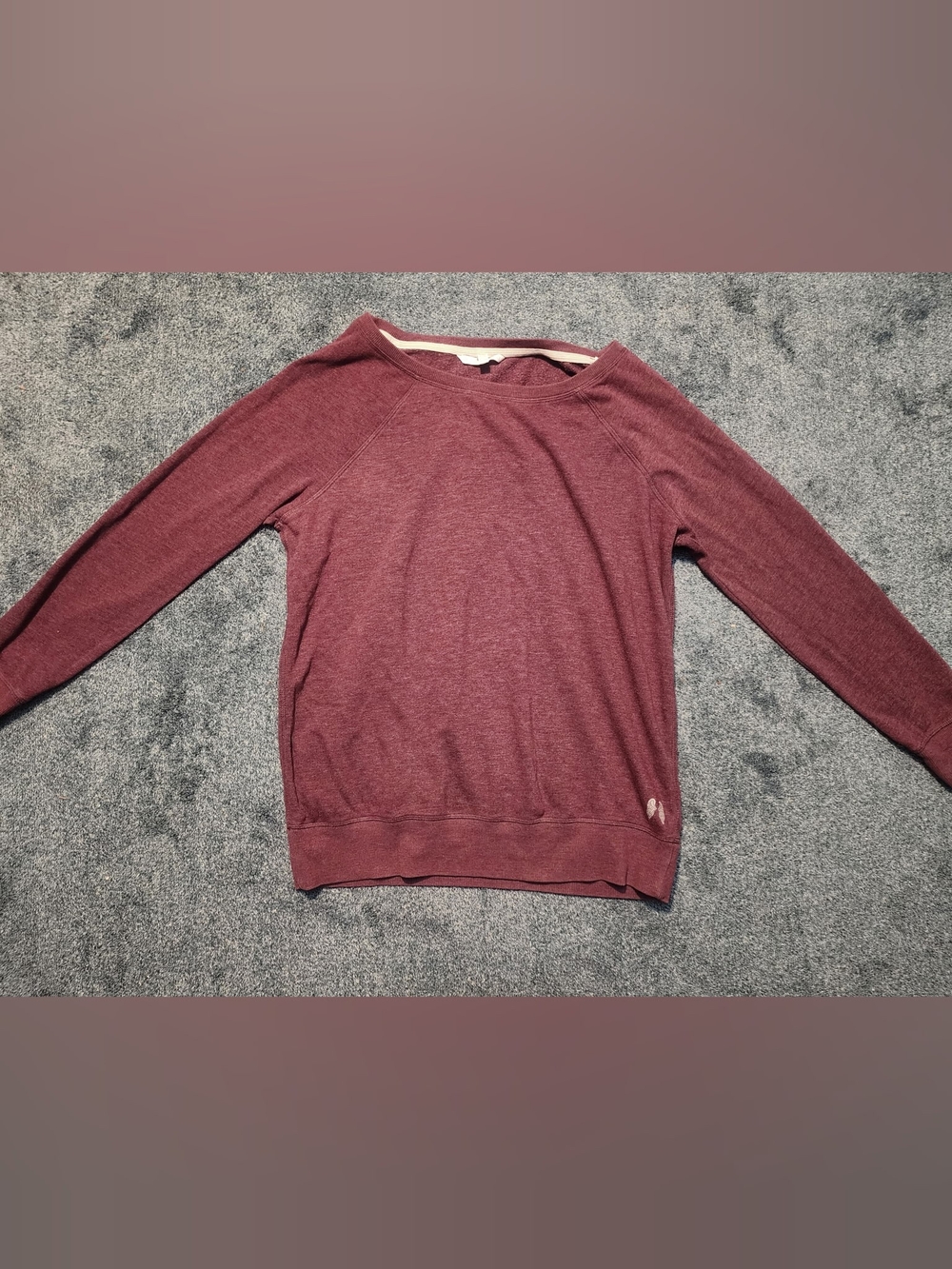 Victoria's Secret Crewneck Sweater in Burgundy